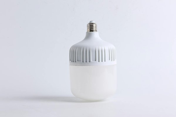 Ma prime rénov et panneaux solaires : comment bénéficier d'aides pour installer vos panneaux en 2026